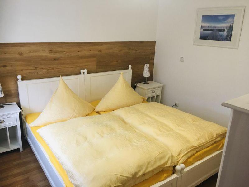 Ferienwohnungen In Kahnsdorf - Hainer See - Suedlich Von Leipzig - In Ruhiger Lage Neukieritzsch Exteriör bild